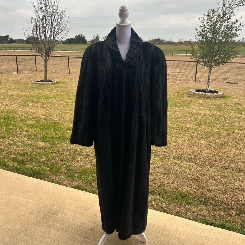 Elegant Blackgama Black Women's Full-Length Fur Mink‎ Coat